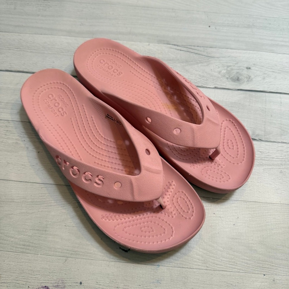 Crocs women's light pink sandals women's size 9‎